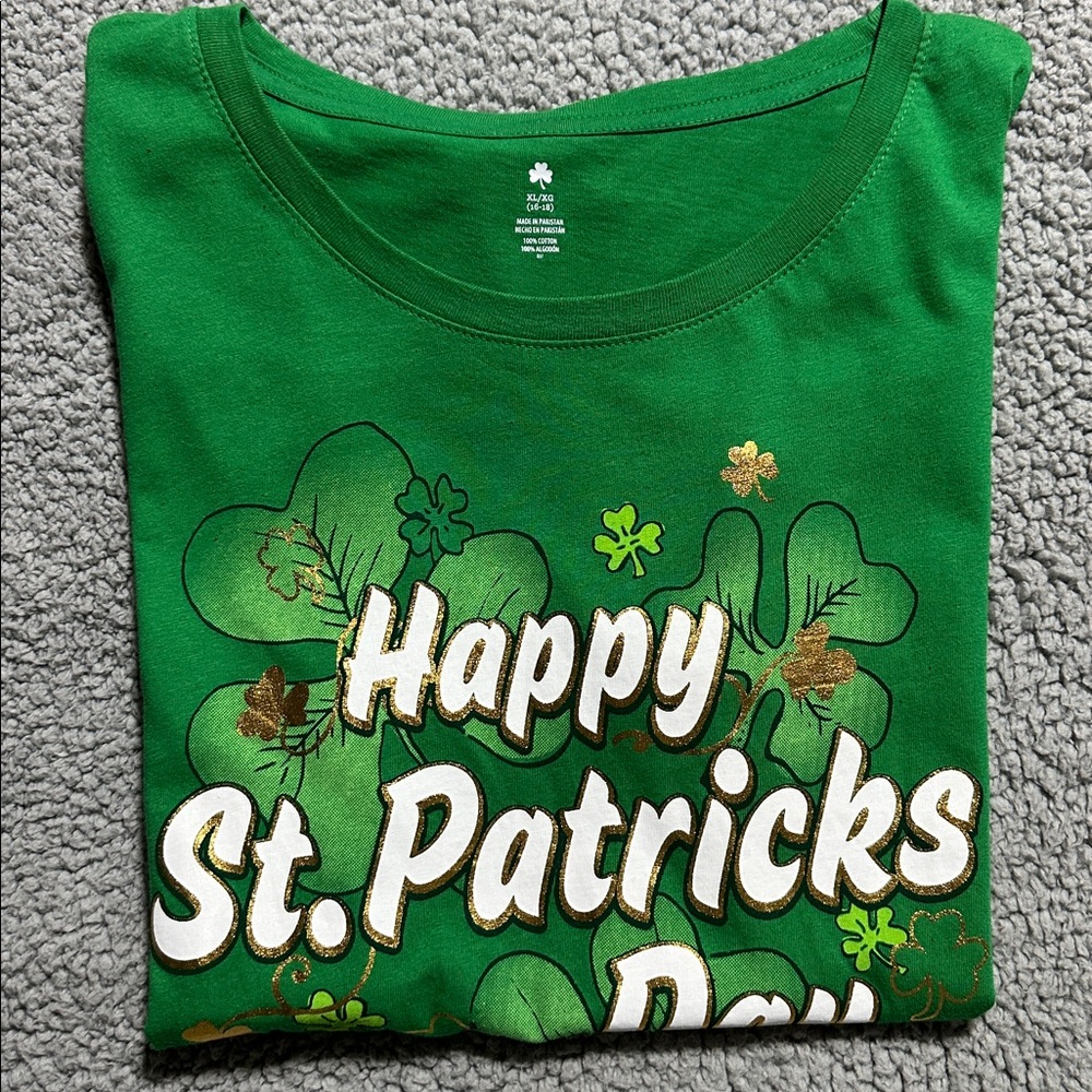 👉 Happy St Patricks Day Graphic T-Shirt Green Shamrock Tee Women XL Cotton